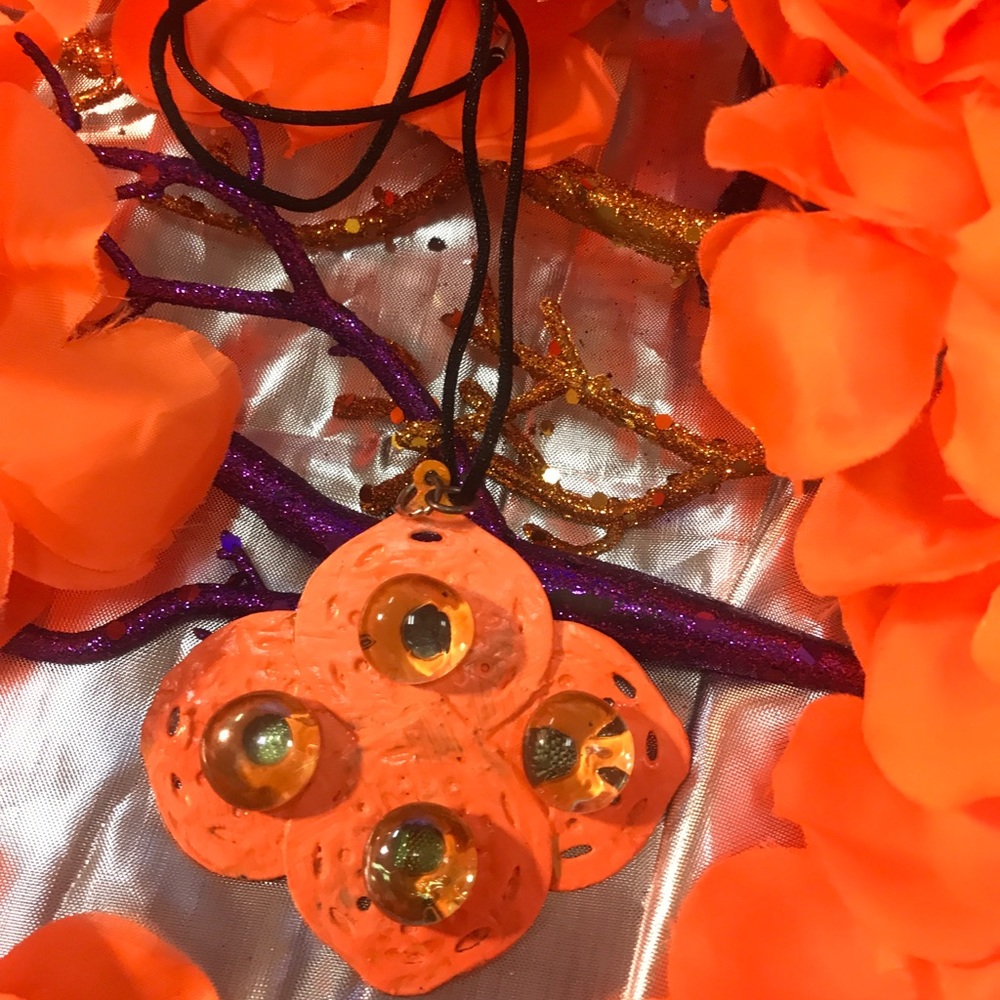 🧡🤍Necklace🤍🧡 - Picture 6 of 12